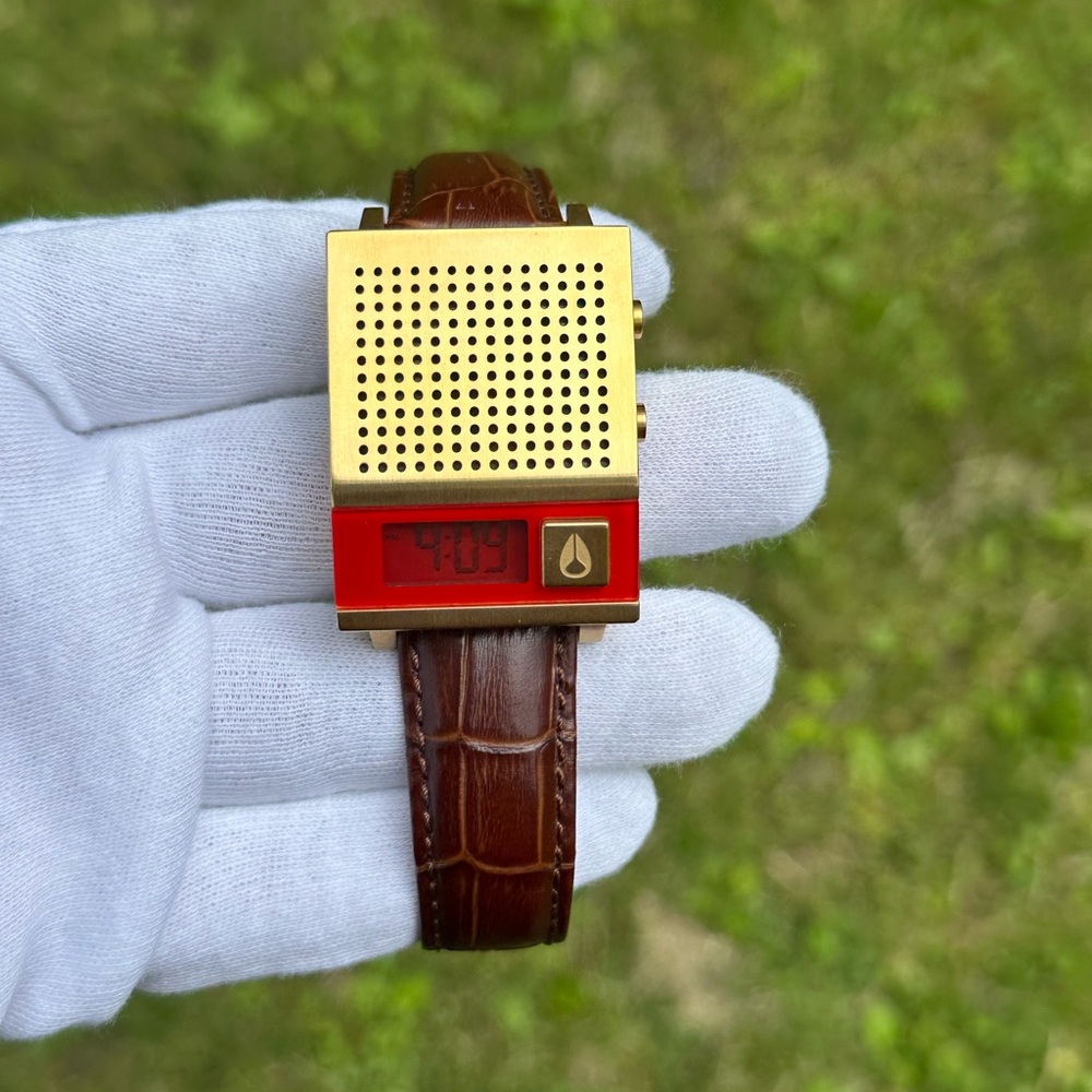 Nixon Watch
